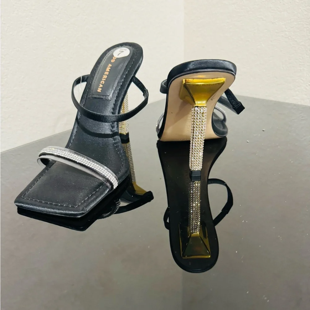 Good American Black Strappy Heels - Picture 3 of 5